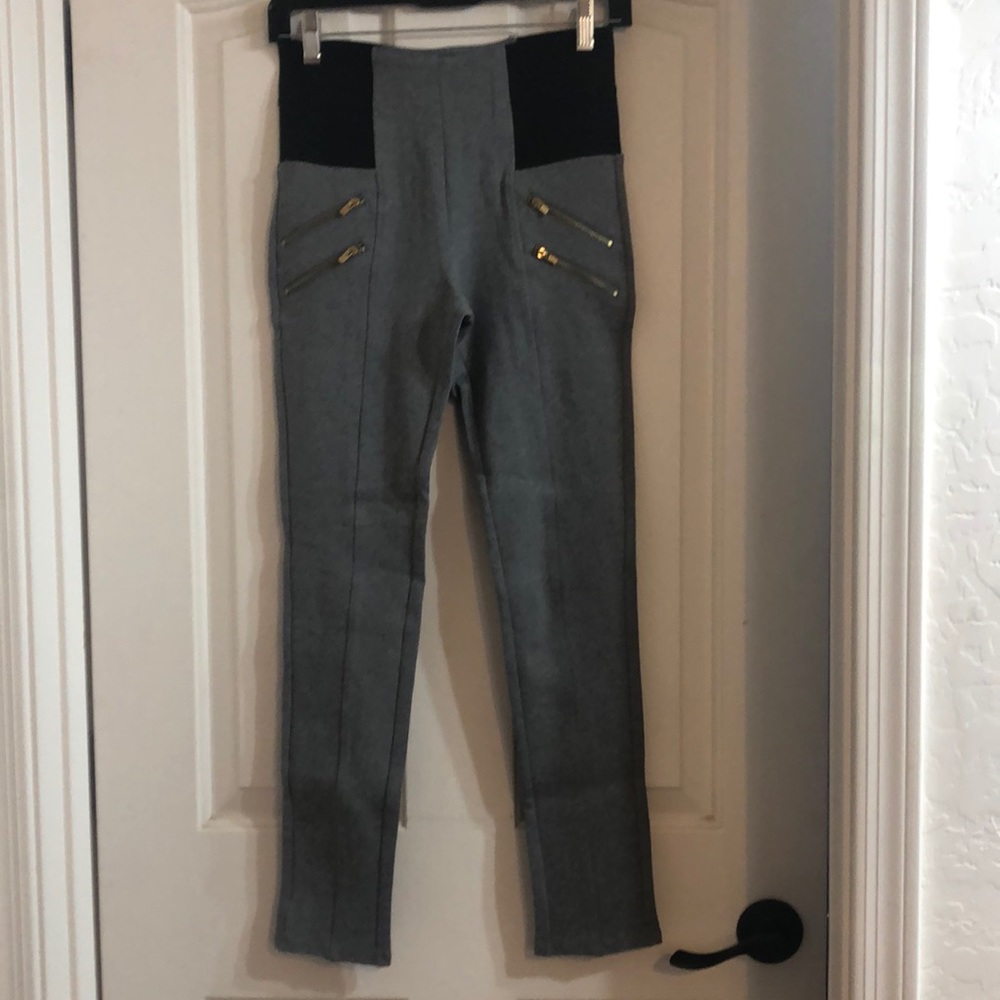 Ci Sono Grey Hi-Waisted Leggings Size Small